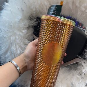 STARBUCKS GOLD LIMITED EDITION TUMBLER
